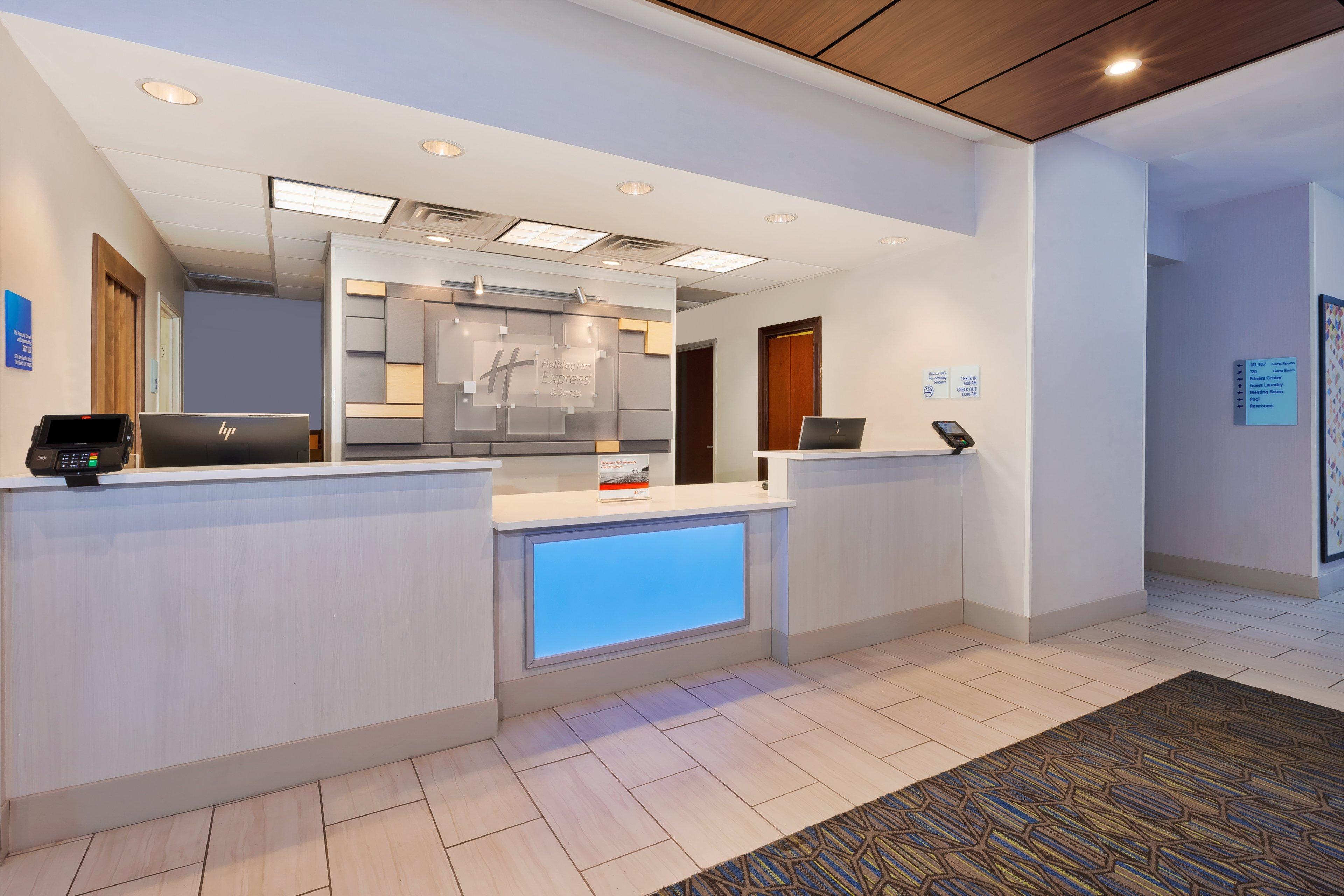 Holiday Inn Express Hotel & Suites Cleveland-Richfield By Ihg Brecksville Exterior foto