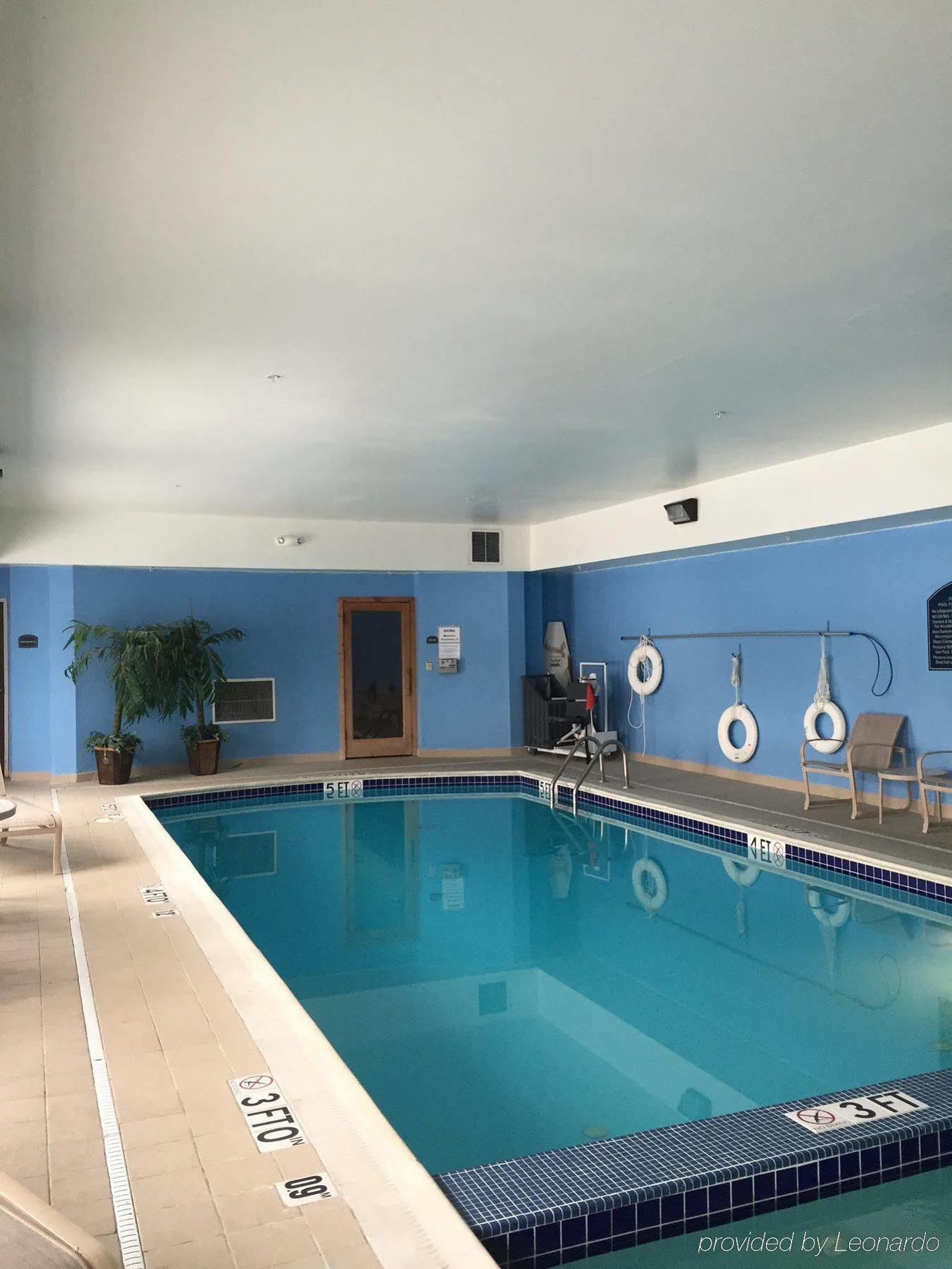 Holiday Inn Express Hotel & Suites Cleveland-Richfield By Ihg Brecksville Exterior foto